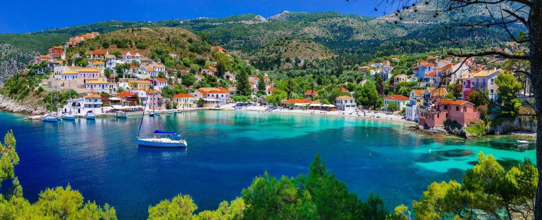 kefalonia-inside-hero-media