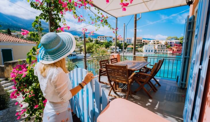 Explore kefalonia with a video of the beautiful Greek island